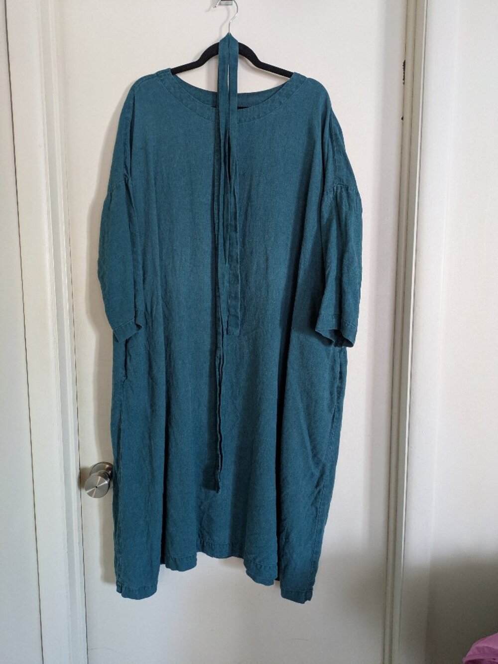 Notperfectlinen Rennes Dress in Emerald Green OS with Drop Shoulder